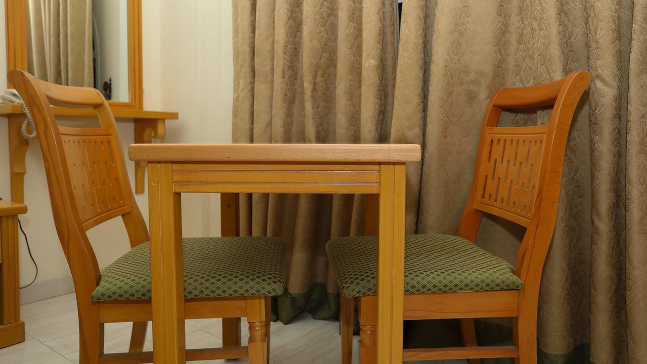 Ltlalat Al Shorouq Hotel 马斯喀特 外观 照片